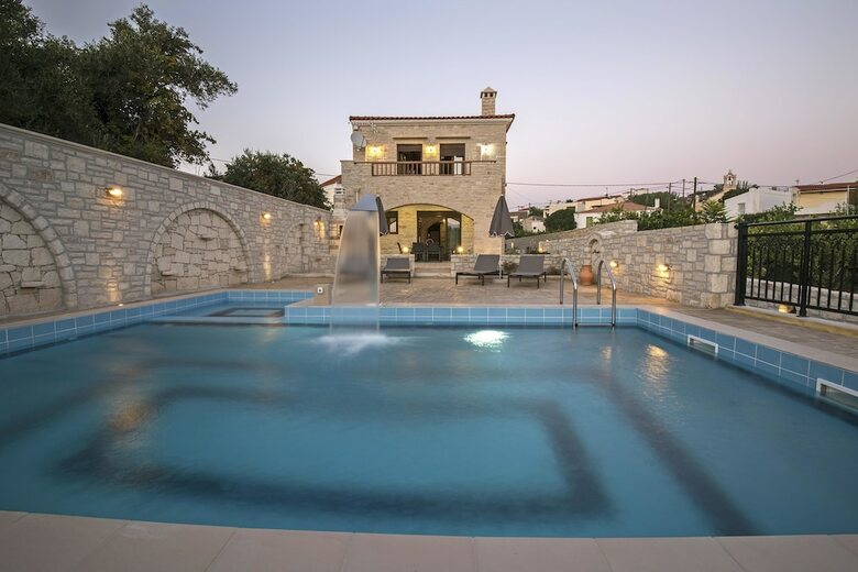 Semeli Villa