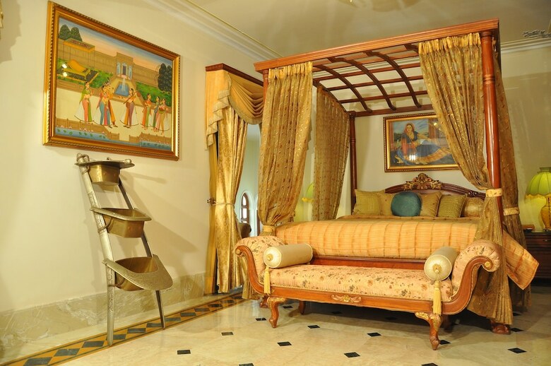 Hotel Shiv Vilas Resorts
