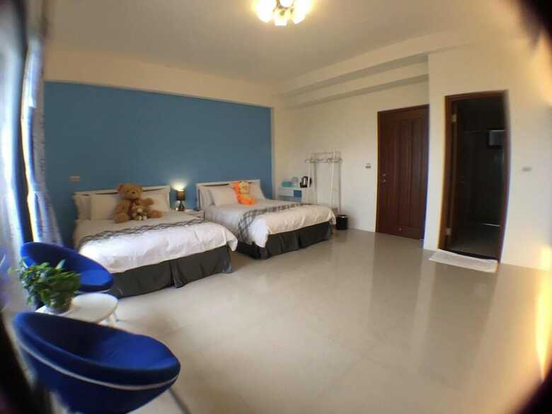 Hotel Riverside Guesthouse