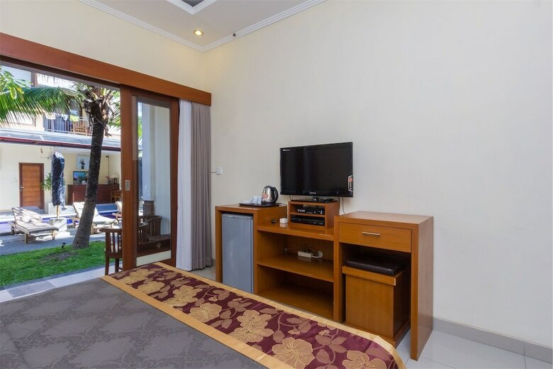 Hotel Reddoorz @ Tegal Sari Berawa