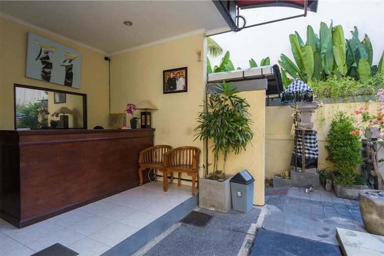 Hotel Reddoorz @ Tegal Sari Berawa