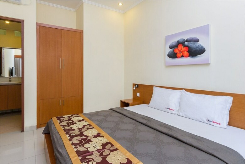 Hotel Reddoorz @ Tegal Sari Berawa
