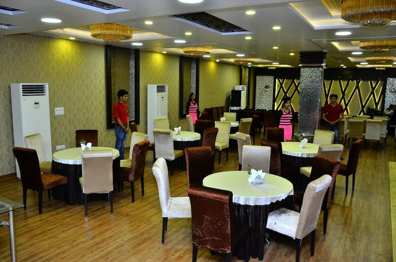 Hotel White Mushroom Jaipur V-inn