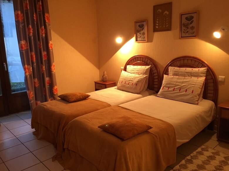 Bed & Breakfast Domaine De Lascaux - Chambres D'h�te