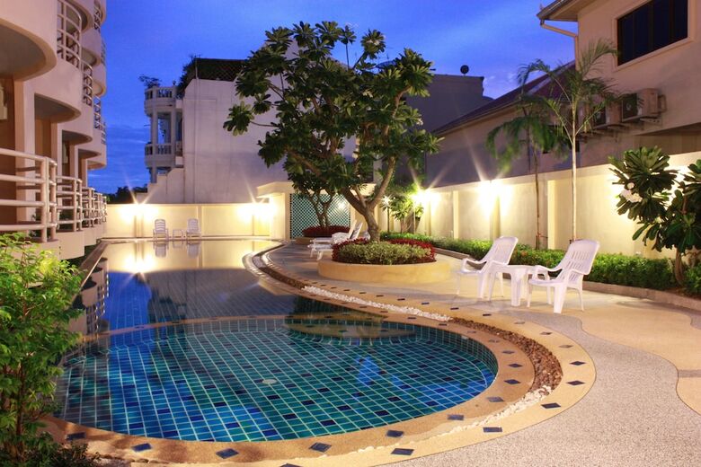 Hotel Phu View Talay Resort