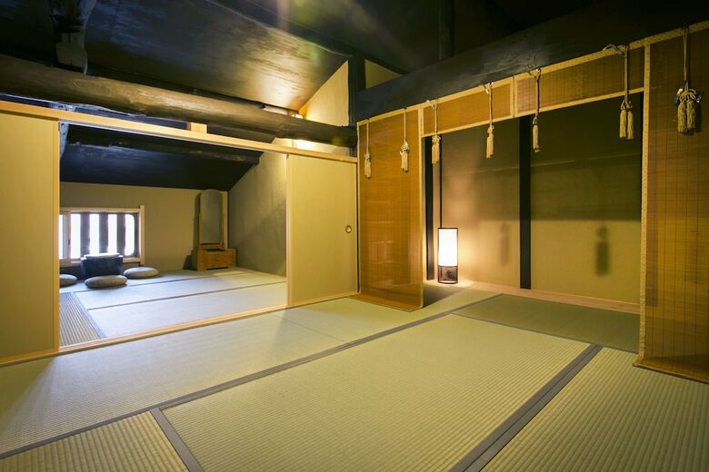 Yamanaka Guest House