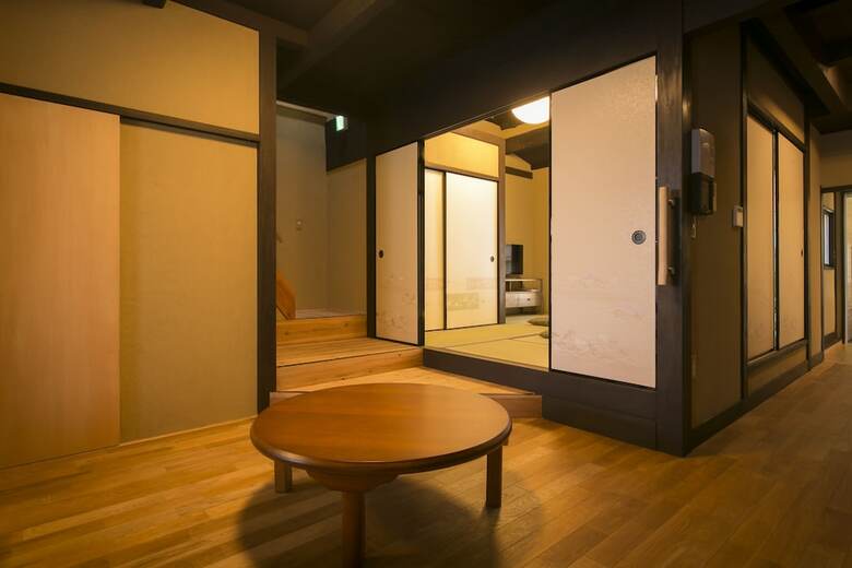 Yamanaka Guest House