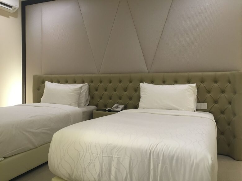 Ritzton Hotel
