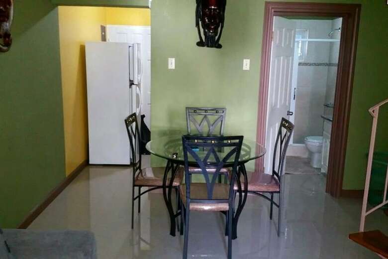 Apartamentos Ocho Rios Beach Resort At Chrisann