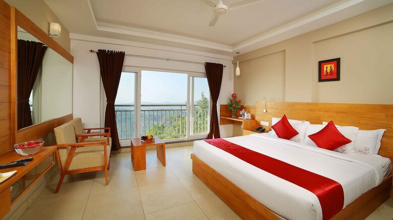 Hotel The Munnar Queen