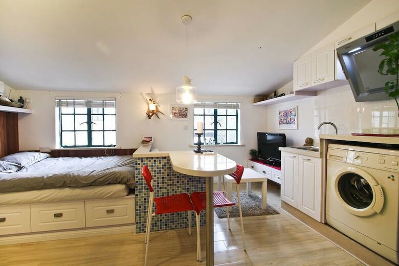 Jy Distributed Theme Hotel Apartment