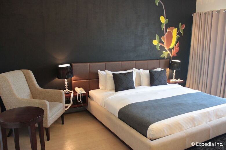 Hotel Segara Suites