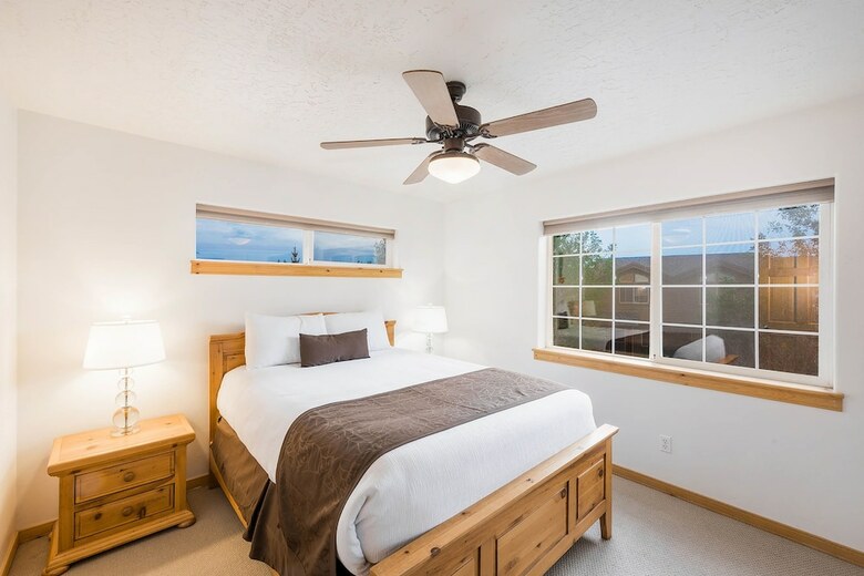 Bear Hollow Village By All Seasons Resort Lodging