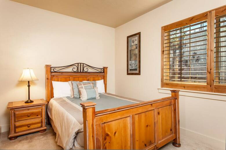 Bear Hollow Village By All Seasons Resort Lodging