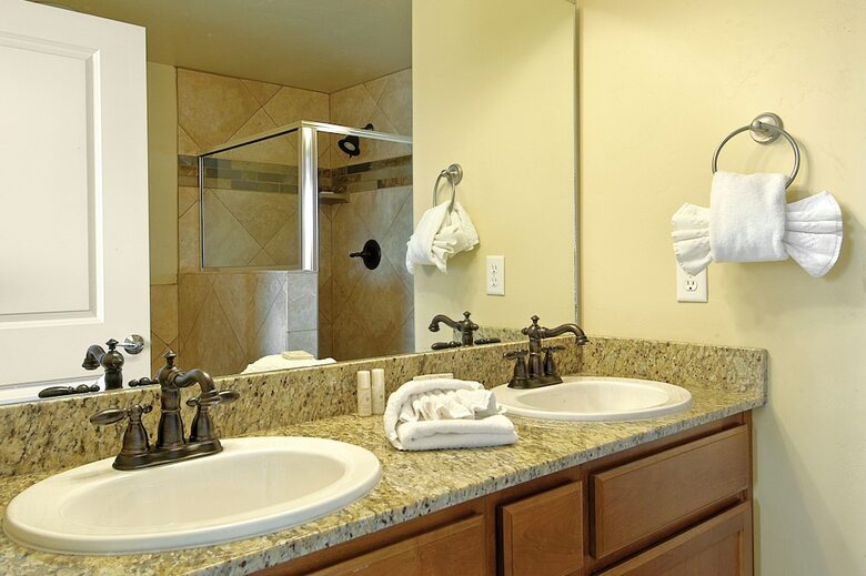 Bear Hollow Village By All Seasons Resort Lodging