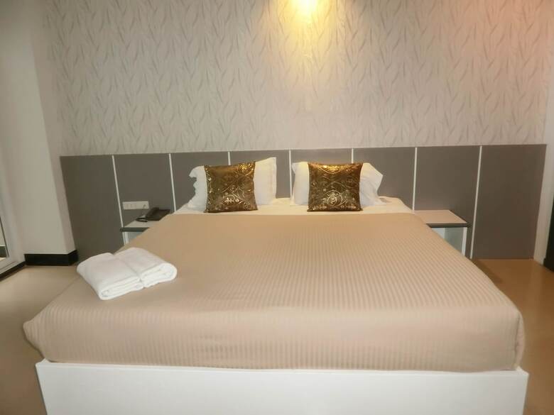 Hotel The Premium Residence