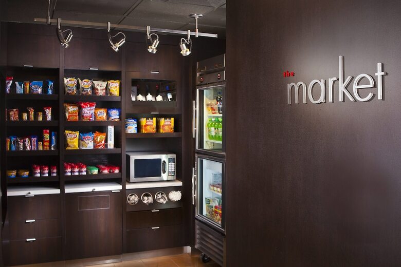 Hotel Courtyard By Marriott Memphis East/park Avenue