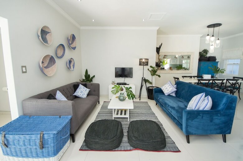 Cricklewood Place Luxury Holiday Homes