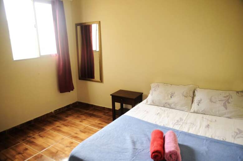Hostal Le House Hostel