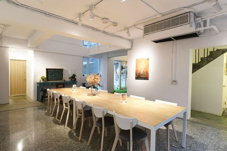 Hostal Flip Flop Hostel - Garden