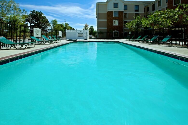 Hotel Staybridge Suites Indianapolis-airport