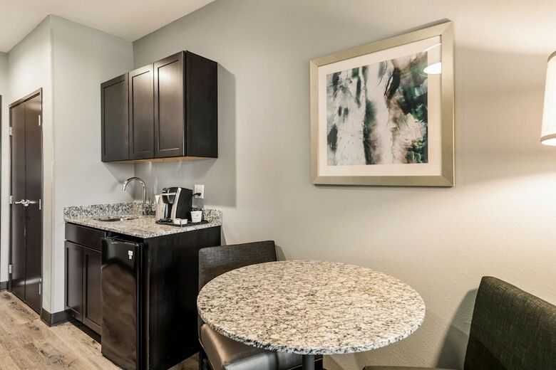 Holiday Inn Hotel & Suites Silicon Valley - Milpitas