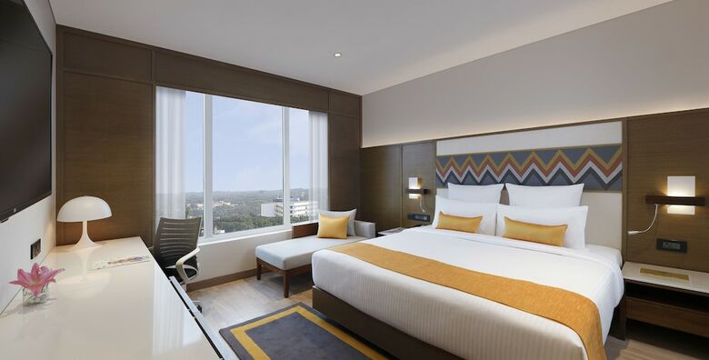 Hotel Novotel Guwahati Gs Road