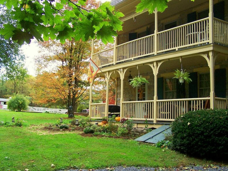 Fallen Tree Farm Bed & Breakfast