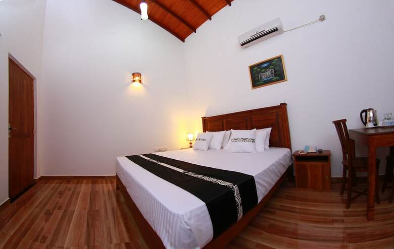 Hotel Grand Residence