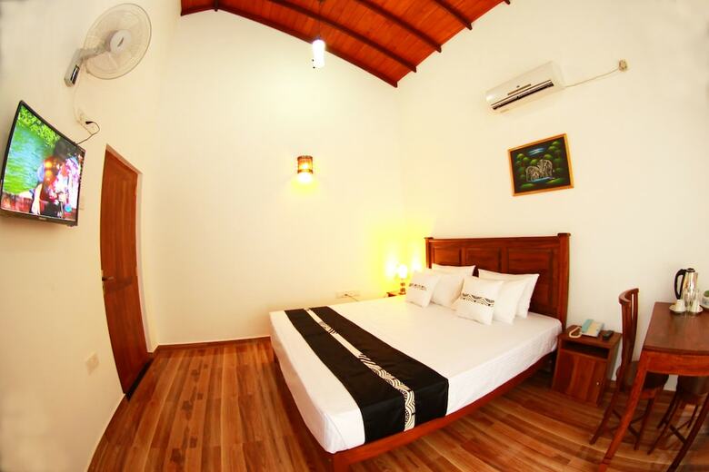 Hotel Grand Residence