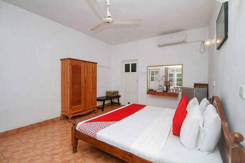 Hotel Oyo 490 Shangrela Beach Resort