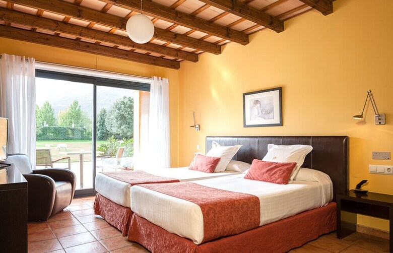 Hotel Vall De Bas