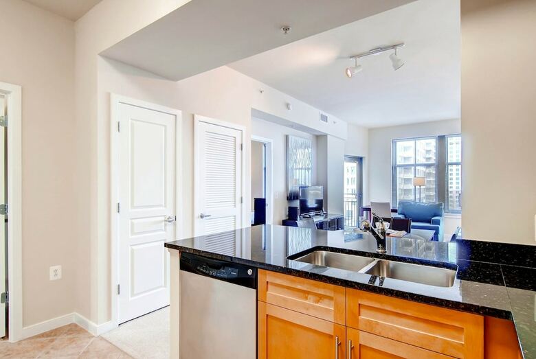Apartamentos Global Luxury Suites At Town Center