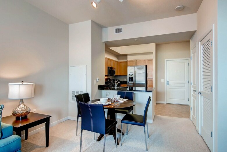 Apartamentos Global Luxury Suites At Town Center