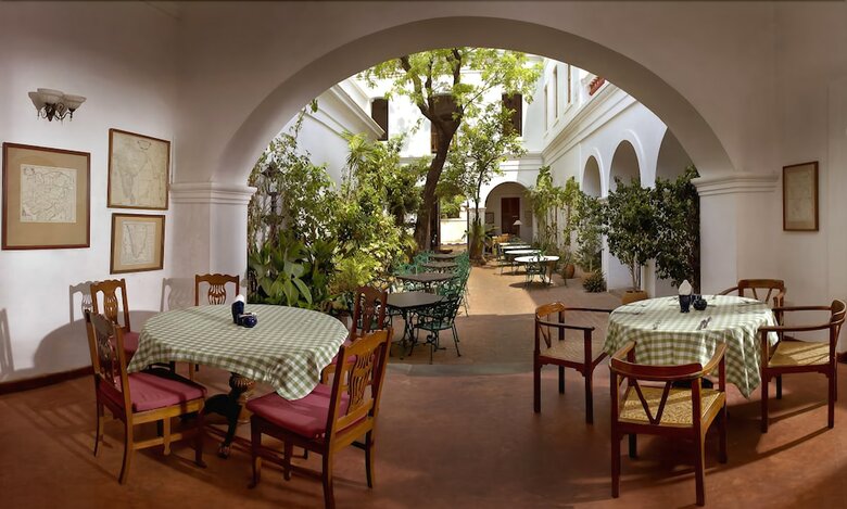 Hotel De L'orient Pondicherry