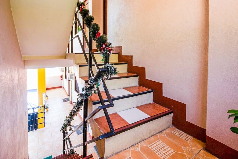 Hostal Oyo 455 Casa Bonita Inn II