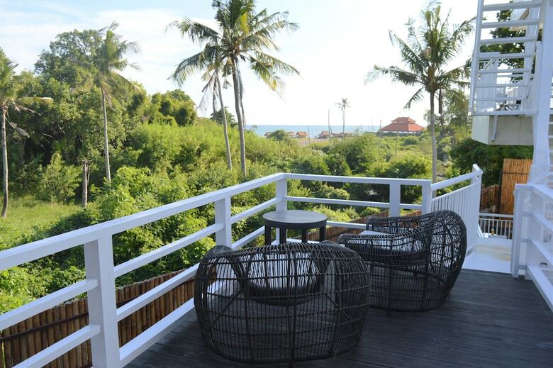 Villa 808 Residence