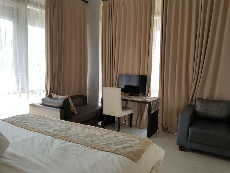 Villa 808 Residence