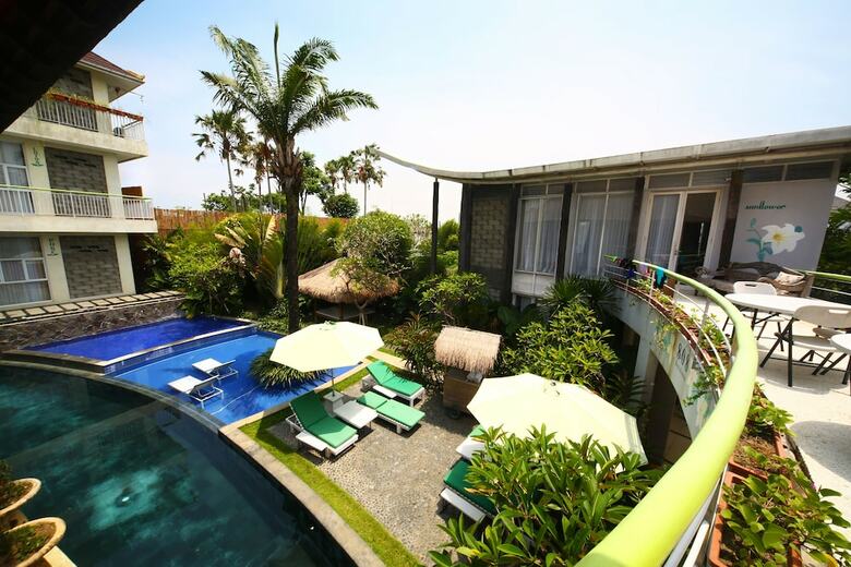 Villa 808 Residence