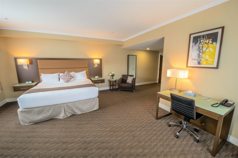 Mstar Hotel