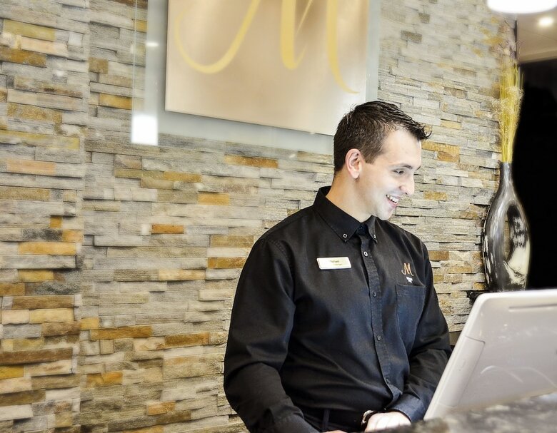Mstar Hotel