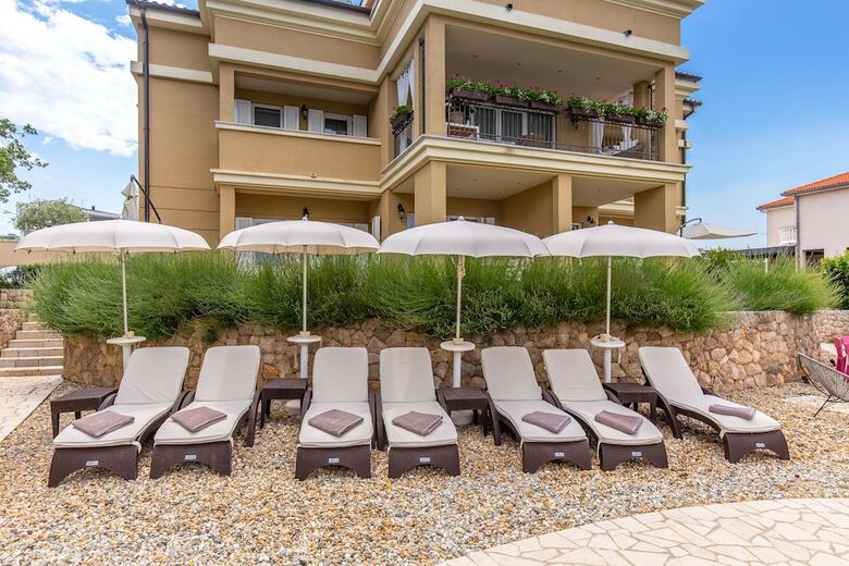 Aparthotel Luxury Villa Luce