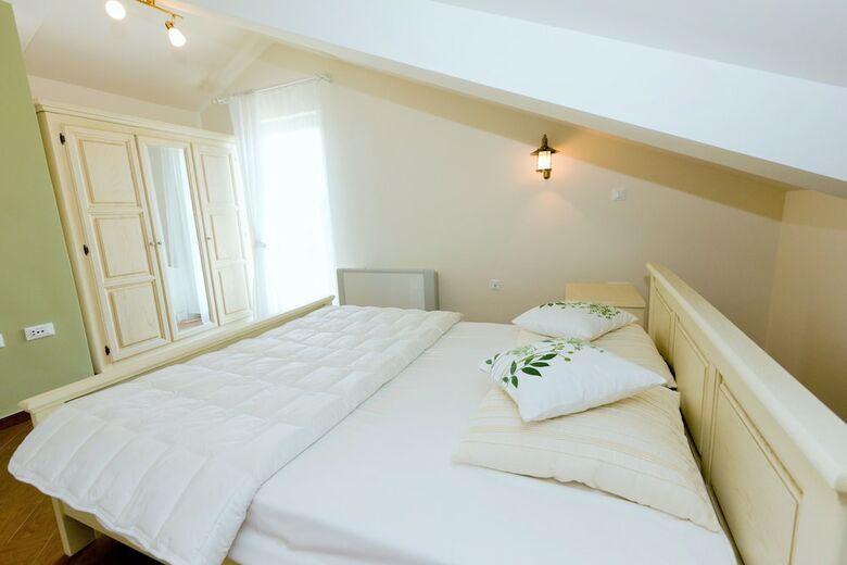 Aparthotel Luxury Villa Luce