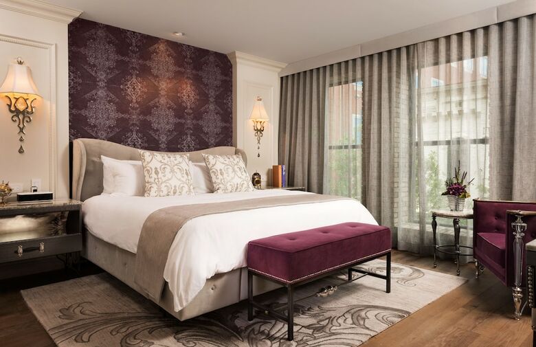 The Ivey's Hotel