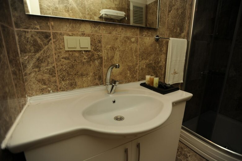 Qamar Prestige Suites