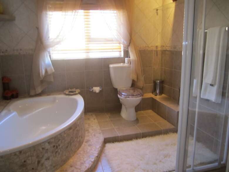 Hotel Kumbaya House