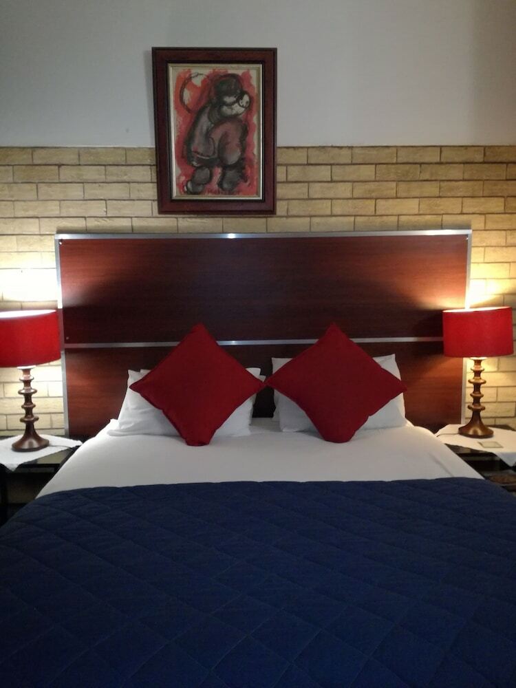 Hotel 21 On Coetzee Guest House