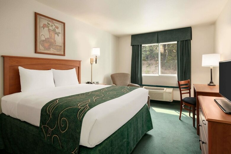 Hotel Travelodge By Wyndham Dunsmuir