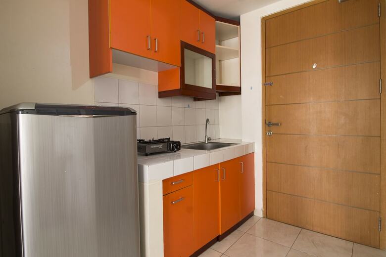 Reddoorz Apartment @ Margonda Residence