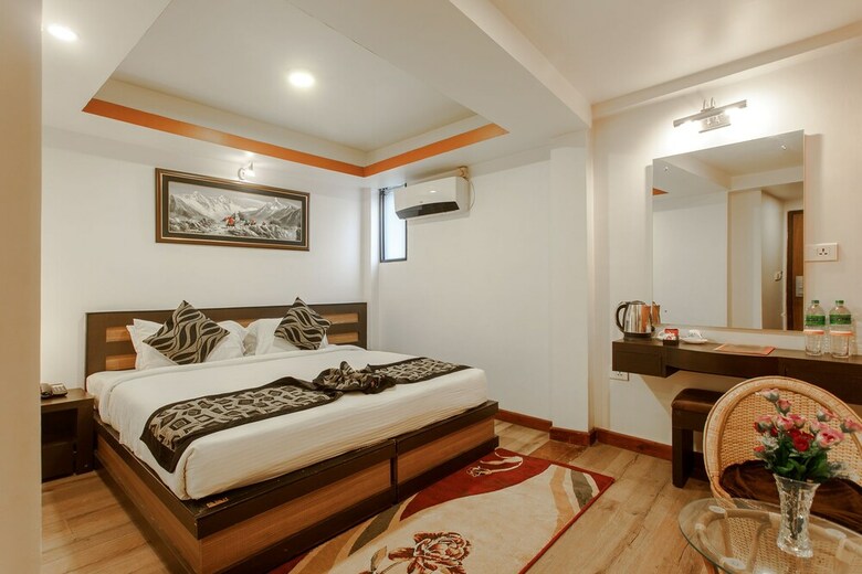 Hotel Shreesu